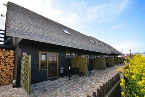 A cozy studio at the seaside agrotourism 1 km from the sea, Cisowo